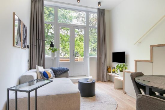 een kijkje in een slim en modern ingericht klein appartement van 40m² in rotterdam